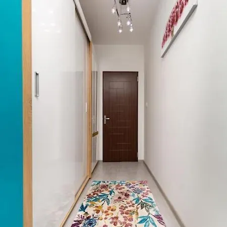 Lejlighed Comfy With Private Parking *
