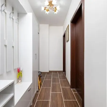 Comfy With Private Parking Apartment Plovdiv