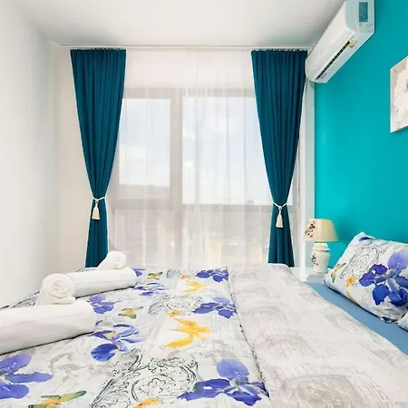 Comfy With Private Parking Appartement *